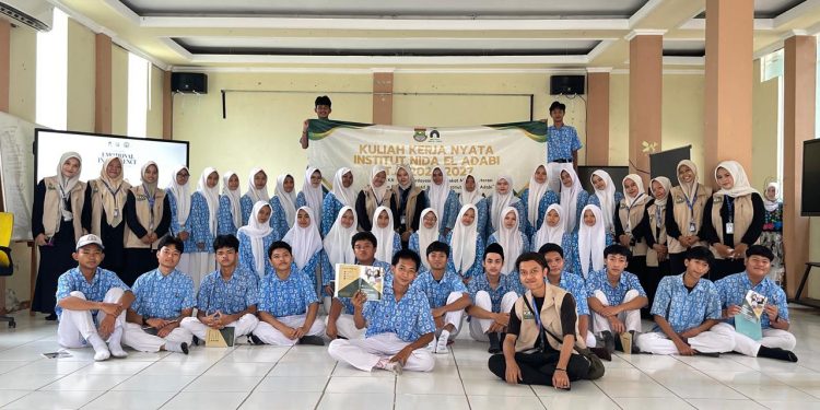 KKN Kelompok 11 INDABI Gelar Seminar Emotional Intelligence di MA Yabika Desa Kutruk