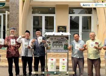 Berkah Minyak Jelantah: Inisiatif KKN Mahasiswa Institut Nida El-Adabi Ubah Limbah Dapur Jadi Manfaat untuk Mushola Al-Ikhlas